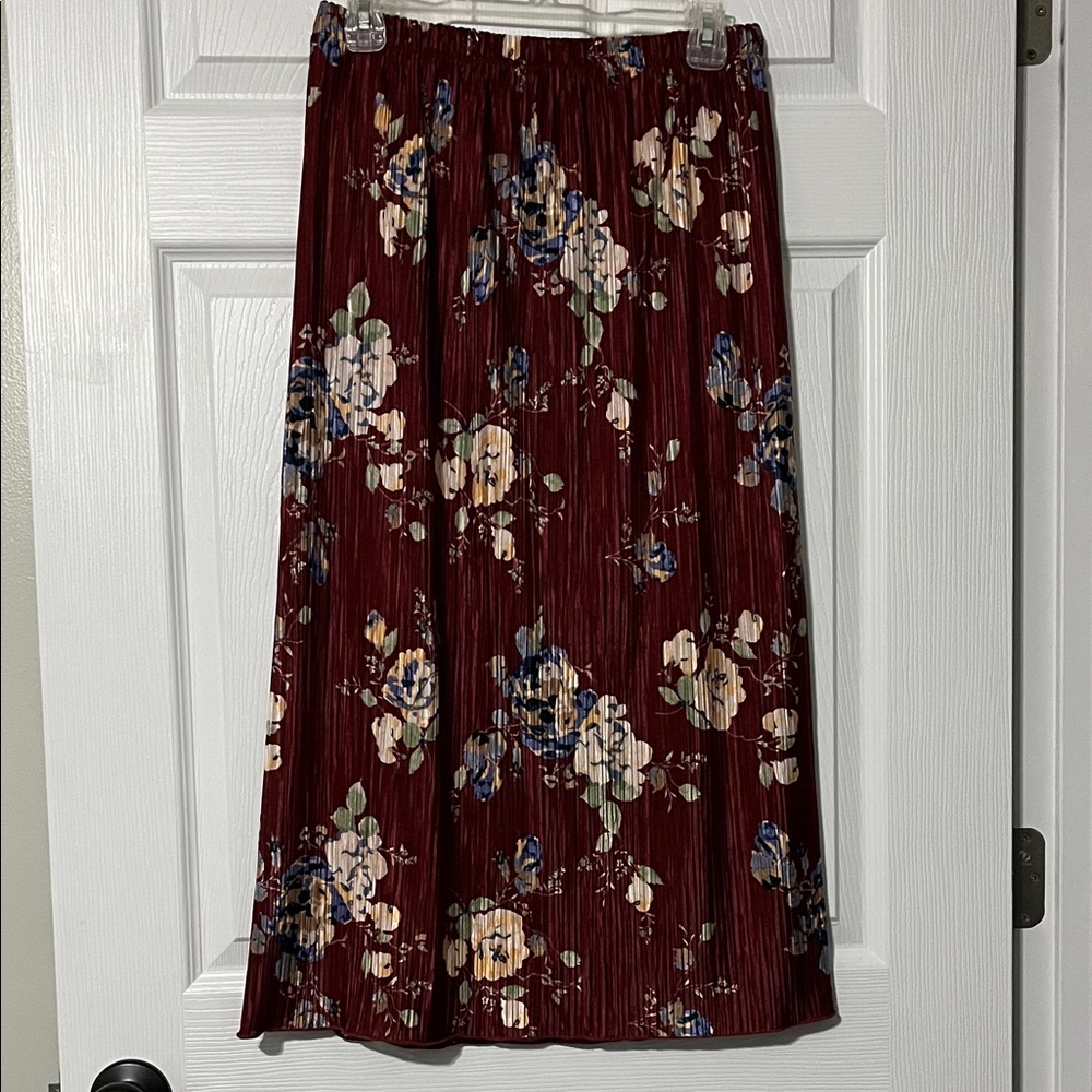 Floral Pleated Skirt